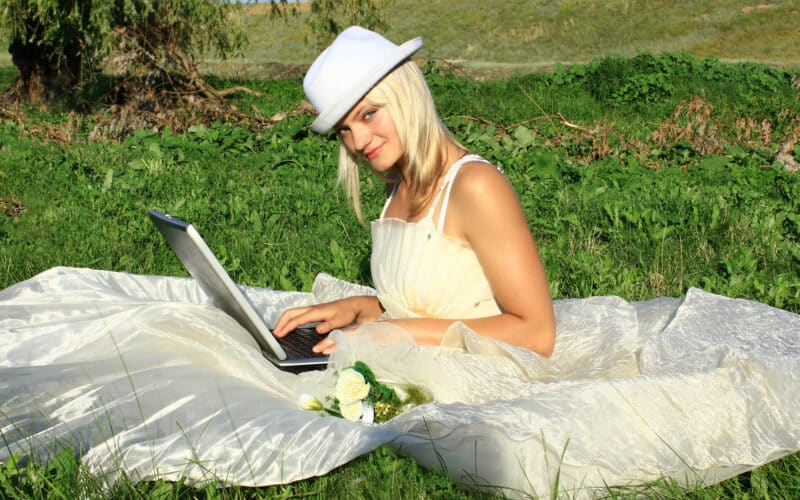 The Benefits of Sending Digital Wedding Invitations