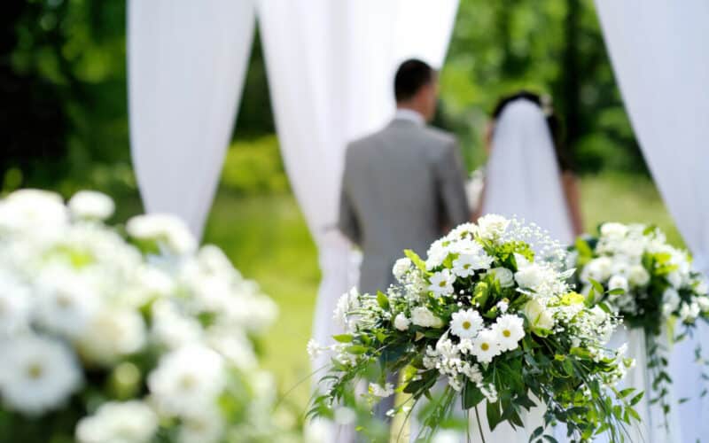 How to Choose the Right Wedding Vendors for Your Big Day