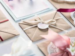 The Ultimate Guide to Choosing Wedding Invitations