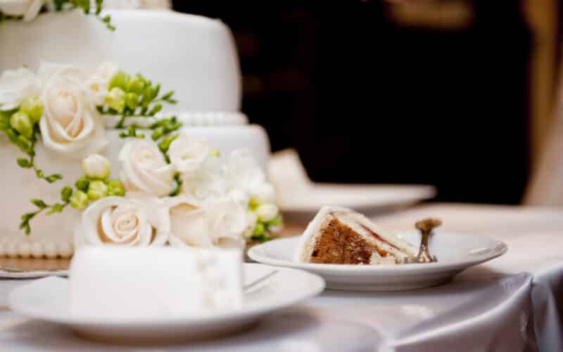 Wedding Cakes: the Basics