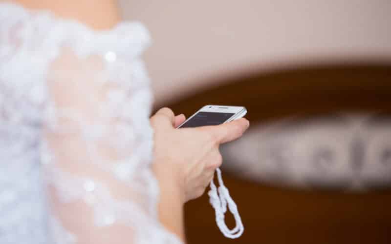 The Best Apps for Wedding Planning: A Review