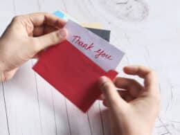 The Most Popular Thank-You Note Styles (And How to Choose the Right One for You)