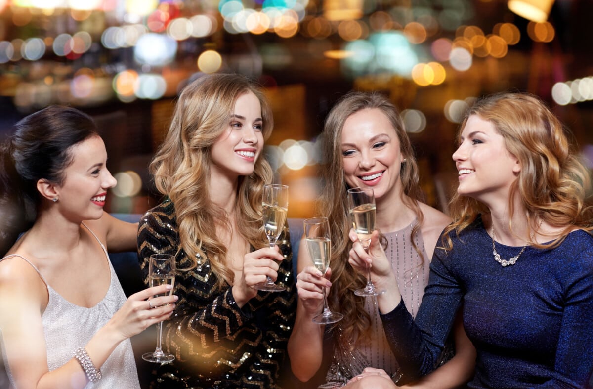 What are some good bachelorette party ideas?