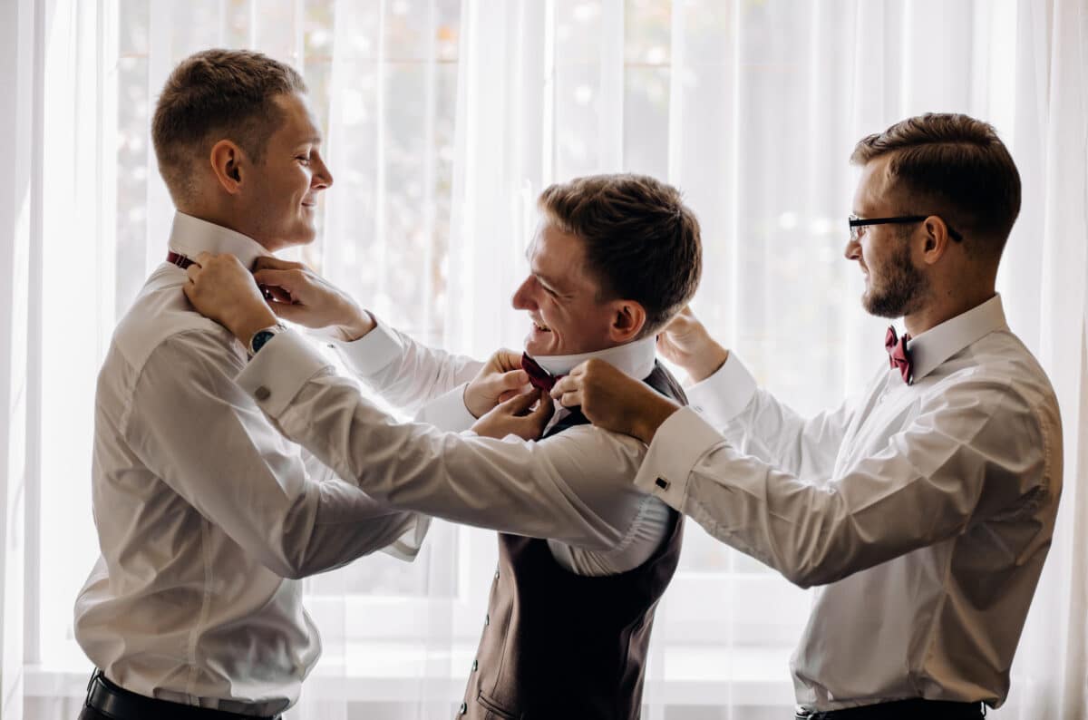 What should a groom say about his best man?