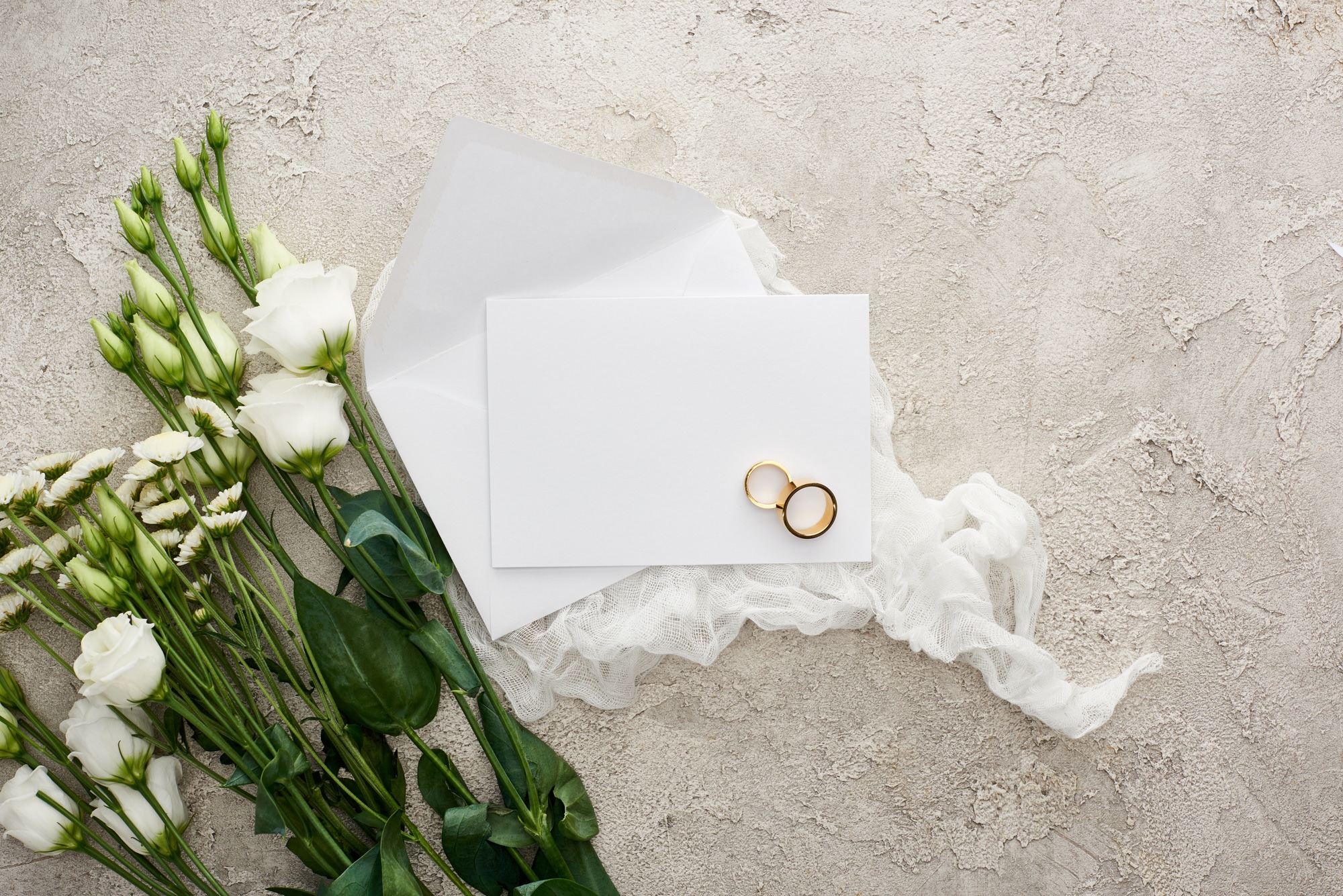 Whose Name Goes First On A Wedding Invitation