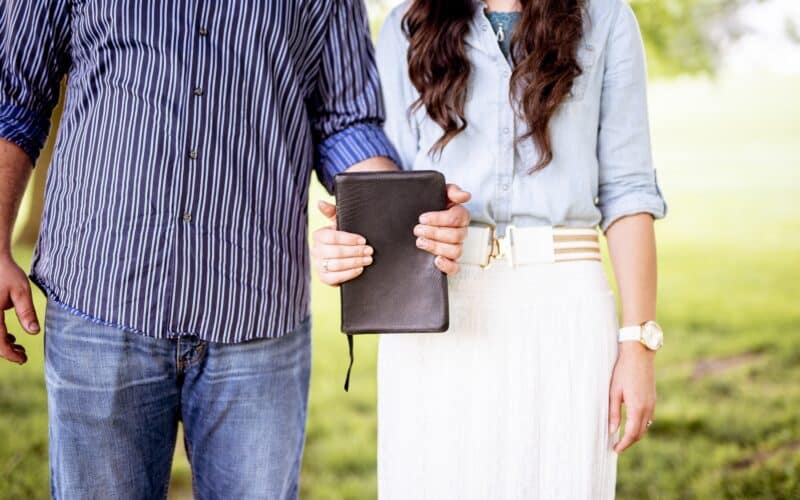 Does the Bible Really Prohibit Sex Outside of Marriage: A Friendly Exploration