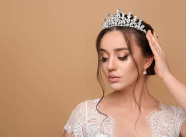 Is it Tacky to Wear a Tiara at Your Wedding? 