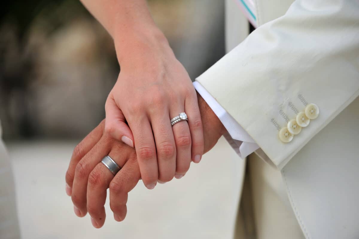 Are round rings more expensive?