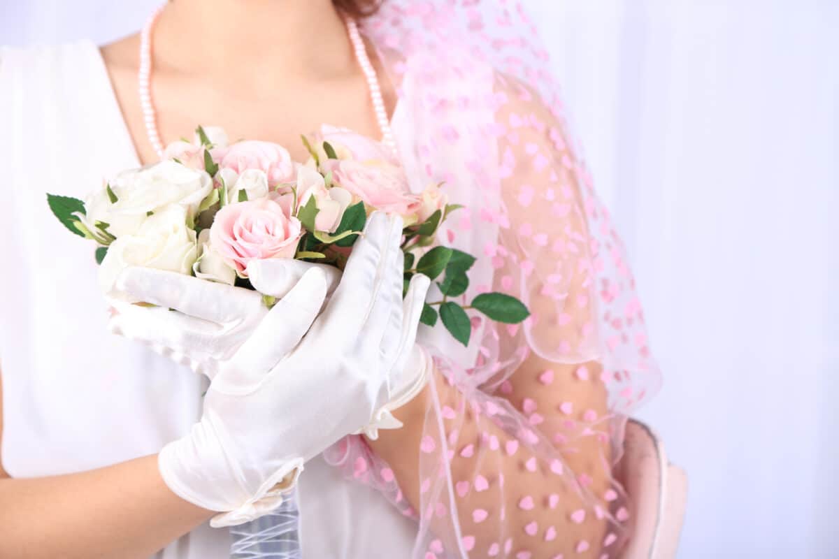 Types of Bridal Bouquets & Wedding Bouquets