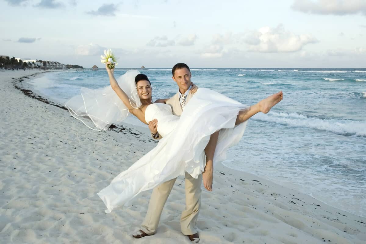 Is it cheaper to have a destination wedding in Mexico?
